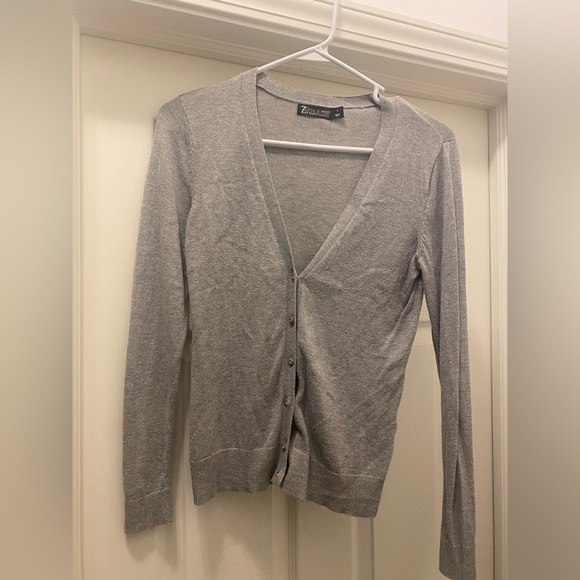 New York & Company Tops - Grey Cardigan Size Small